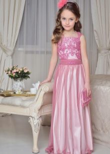Elegant prom dress para sa mga batang babae sa sahig