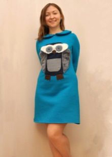 footer dress with appliqué