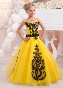 Lush yellow dress para sa isang batang babae na 11 taon