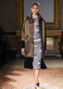 Coat sa grey dress