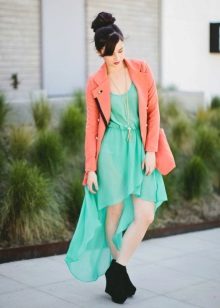 Green dress na may peach jacket