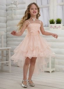 Chiffon cocktail dress para sa mga batang babae