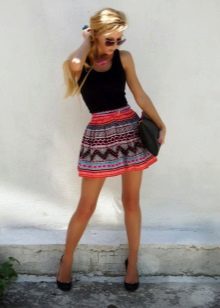 Mini skirt for the summer with an unusual ornament