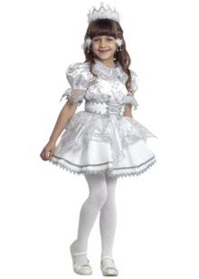 Pasko damit para sa mga batang babae sa estilo ng mga dolyar ng sanggol