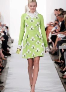 Salad dress in combination with white print
