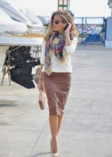 High-waisted leather pencil skirt