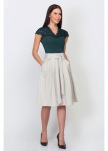 mid-length na palda na may pockets