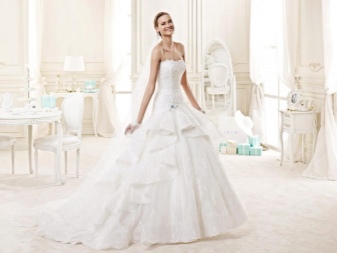 Wedding Dress sa pamamagitan ng Nicole Fashion Group