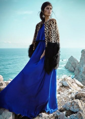 Coat para sa damit-panggabi