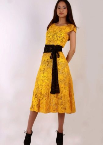 Dilaw niniting midi dress