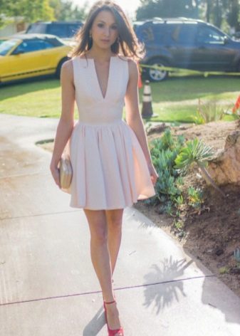 Mga Accessory ng Milk Dress