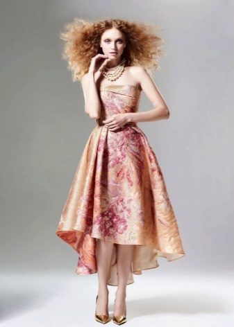 Peach dress na may print