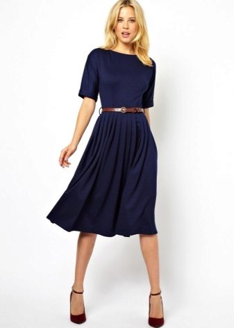 Midi dress blue na may sun skirt