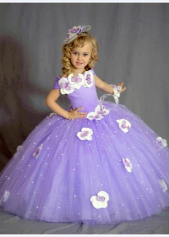 Bihisan ng graduation sa kindergarten purple
