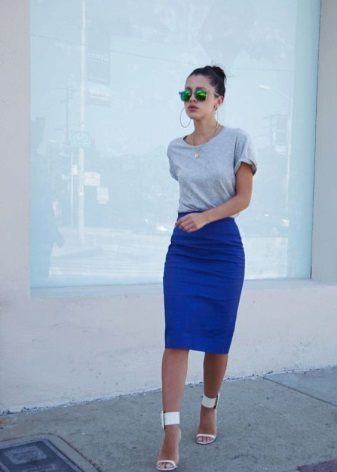 Everyday pencil skirt