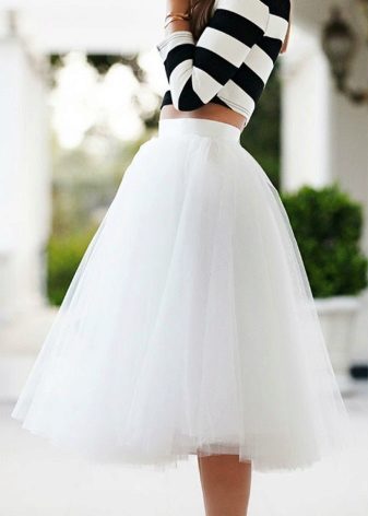 puting tulle summer skirt