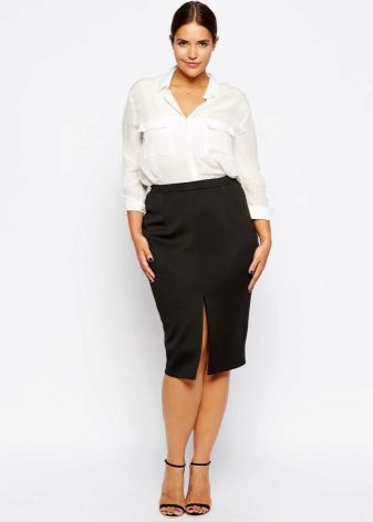 Skirt na may slit