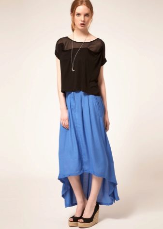Asymmetrical skirt with train