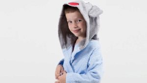 Bata bathrobe