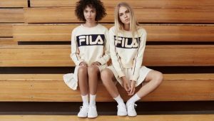 Mga sneaker Fila