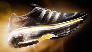 Bagong teknolohiya manufacturing sneakers