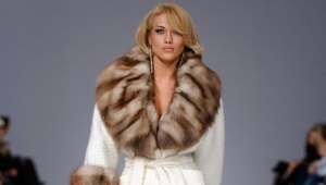 Coat na may sable