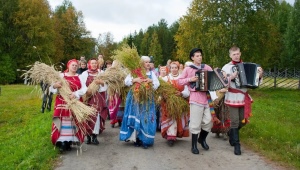 Karel national costume