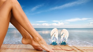 Beach shoes and other shoes for relaxing on the beach