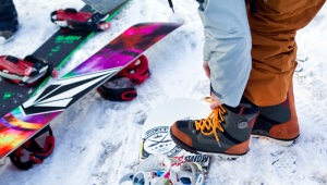 Mga Vans Snowboard Boots