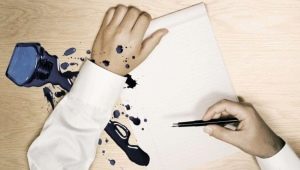 Paano ko papura ang tinta mula sa panulat gamit ang mga damit at kasangkapan?