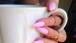 Mga Ideya ng Pink Matte Manicure Design