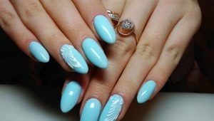 Blue manicure: mga tampok na disenyo at mga ideya sa fashion