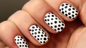 Mga naka-istilong disenyo ng ideya polka dot manicure