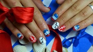 Mga naka-istilong ideya ng manicure ng dagat na may isang anchor