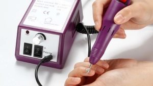 Mga gadget ng manikyur: mga uri, pagpili at paggamit