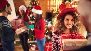 Paano pumili ng regalo para sa mga kamag-anak, kasamahan at kaibigan?