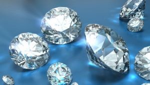 Mga katangian, pag-aari at paggamit ng cubic zirconia