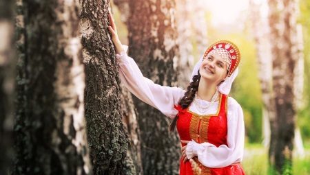 Ano ang hindi pangkaraniwang Russian sundress?