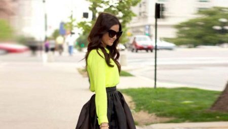 Skirt with blouse
