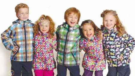 Purong jacket ng mga bata