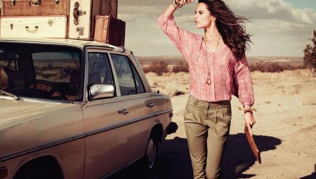 Khaki pants
