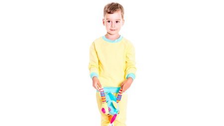 Mga damit ng bata sa pajama