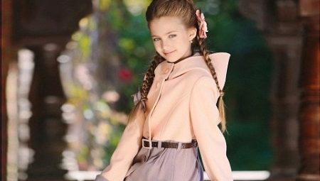Autumn coat ng mga bata para sa mga batang babae