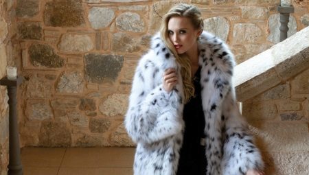 Maganda, naka-istilong at pili fur coats