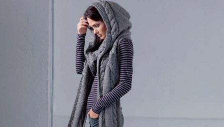 Scarf-hood
