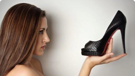 High heel shoes