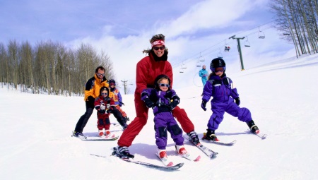 Ski boots ng mga bata