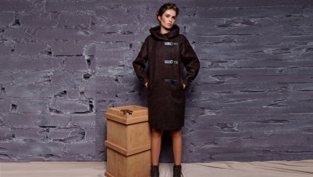 Coat Raslov