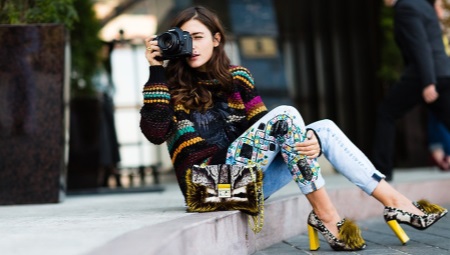 Shoes with fur
