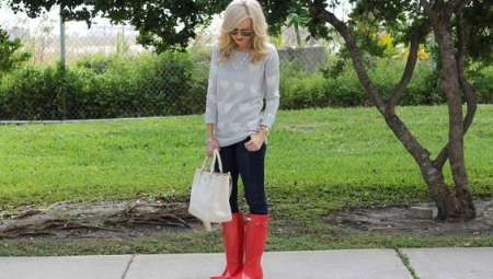 Red boots